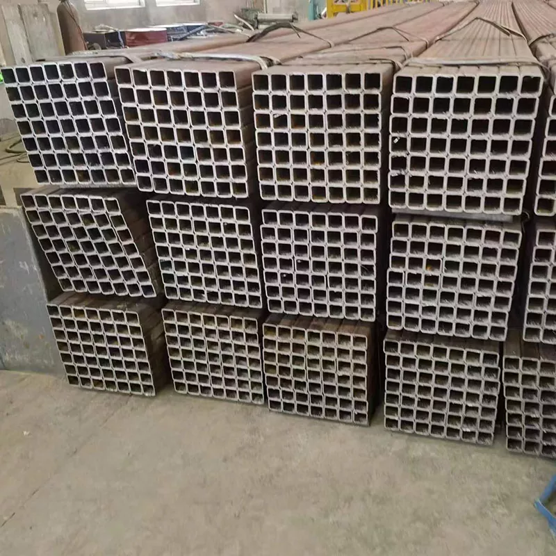 Дебелостенна правоъгълна тръба